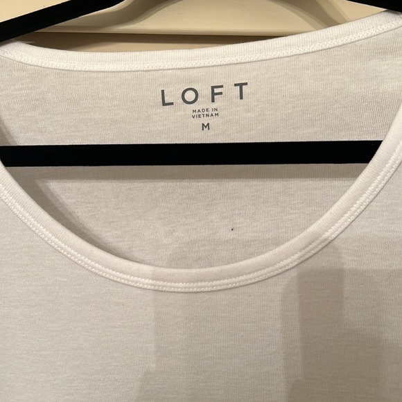 Size medium Loft top - Picture 2 of 4